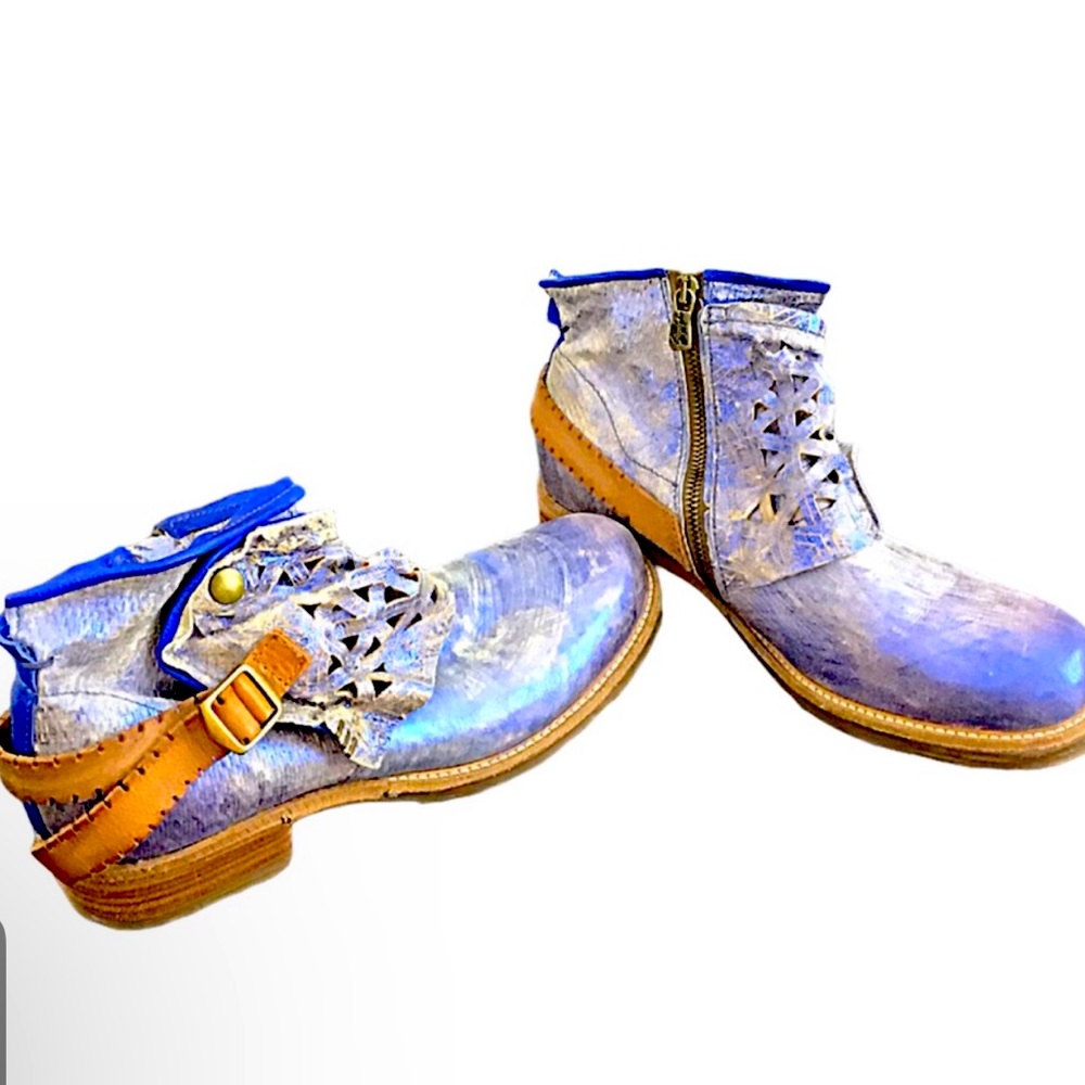 A.S.9 ANKLE BOOTS DISTRESSED BLUE METALLIC LEATHER SIZE 41 10